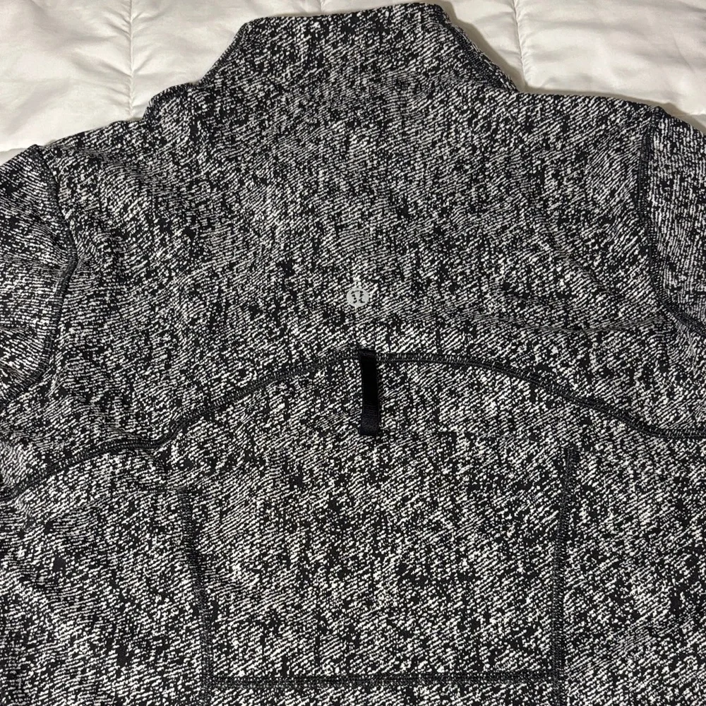 Lululemon Define Jacket Black and White Splatter Speckled 10 - Picture 5 of 12